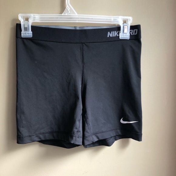 Nike Pants - •Nike Pro Shorts•
